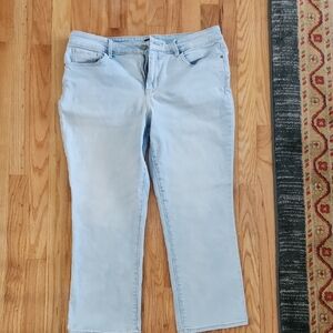 NYJD Marilyn Straight